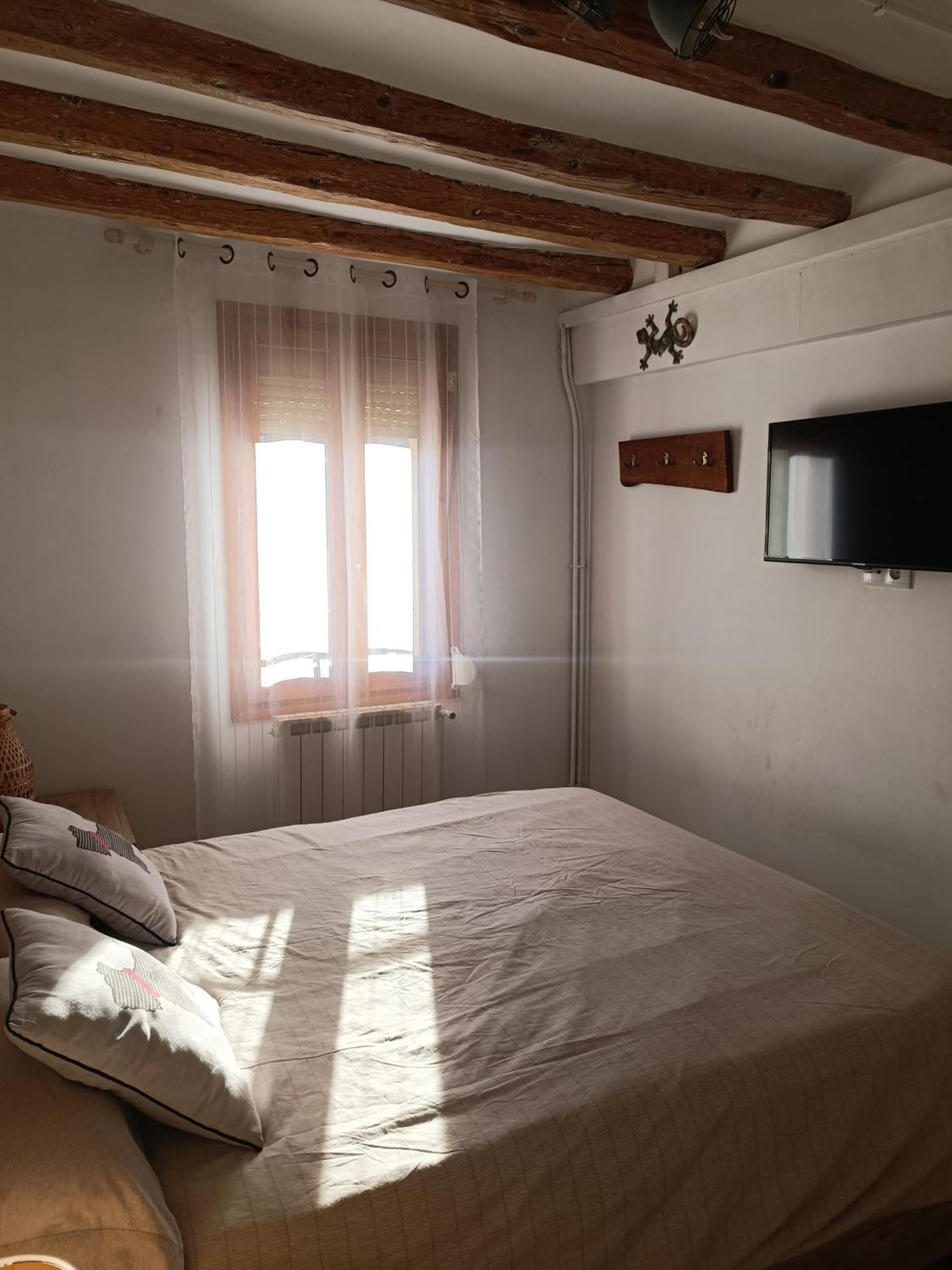 Apartament Turistic 坎普德瓦诺尔 外观 照片